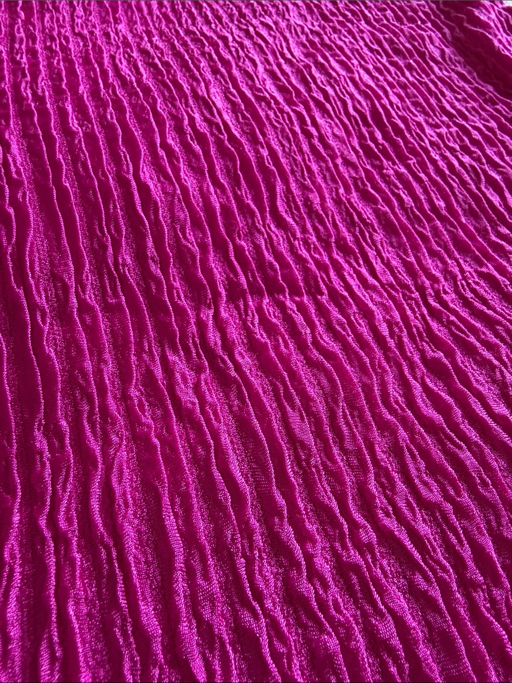 One-Shoulder Textured Top - Picture 2 of 3
